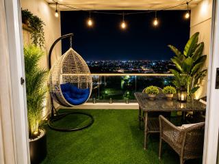 Elysium Signature Luxury 2BR - Centaurus & Margalla View - 3