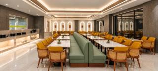 Quality Inn Serenity Lucknow - 8