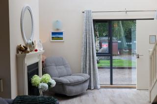 Large four bedroom town centre house - 8