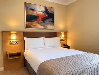 Hannon's Hotel - 4