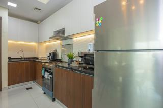 Bloomfields 1BR - Wavez by Danube - Liwan - 2
