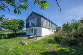 Home in Abersoch - Y Llofft, Abersoch - 0