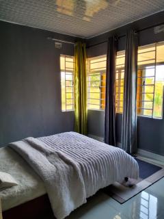 Senalla self catering Apartments - 5