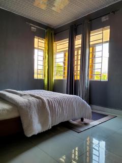 Senalla self catering Apartments - 1