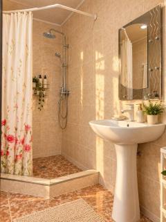 ILGIZ GUEST HOUSe - 1