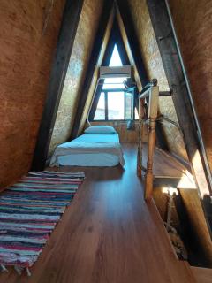 Cozy Lakefront Cabin - Myselim - 7