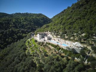 VILLA FARFALLA & GUESTHOUSE - The world unique property with an openable roof - Lucca - 2
