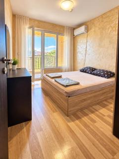 Golden Touch Residence - 1