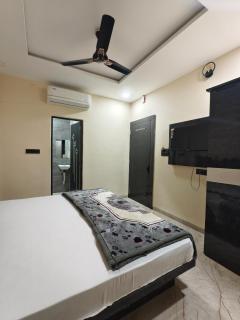 Hotel Shivansh Inn - 3