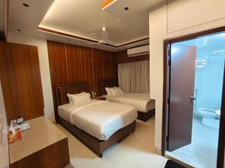 Royal Richmond Hotel - 3