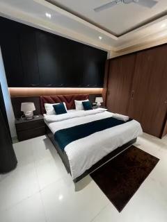Luxury Homestay - 1