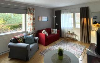 Charming 1-Bedroom Apartment in a 1950s Finnish Wooden House - 8