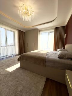 Buston, Luxury Apartment - 3