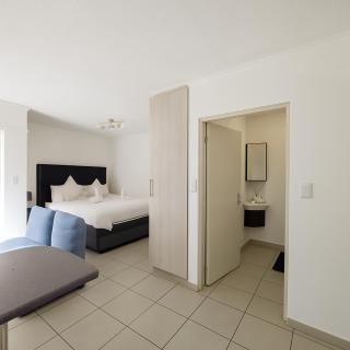 Trift Tower Studio Apartment - 5