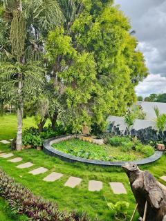 The Red Brick Estate Private Pool 3-Acre Group Retreat - 6