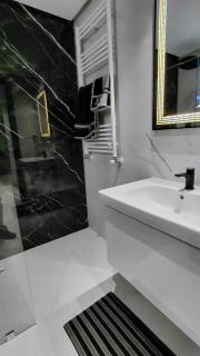Onyx Stone La Soukra - 6