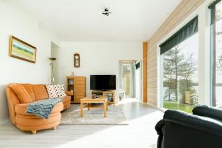 Riverside Log Villa, Sauna By Lapland Host - 1