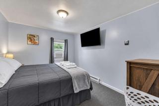Babe Ruth Apt 2 All Star Baseball Rentals - Oneonta - 7