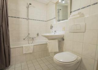 Fletcher Hotel Apeldoorn - Apeldoorn - 1