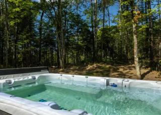 Brand New with Spa & Sauna - Le NaturO Spa - 9