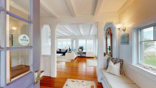 Sagamore Beach Retreat - 8