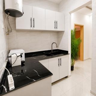 3 Pièces Haut Standing - Angré Nouveau CHU - 2 Douches, Piscine & Parking - 9
