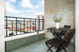 Stylish City-Center 1 BDR Apt, Byuregh Residence - 5