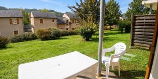 Appartement Saint-Geniez d'Olt 40 m² piscine - 9