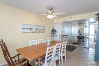 Sea Colony oceanfront 7th floor condo with pool & ocean view - 2