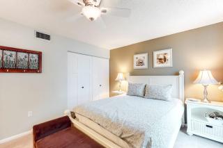 Sea Colony Ocean 3rd floor condo with elevator & gym - 2