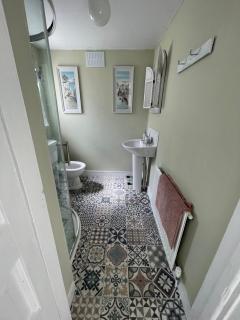 Kilkenny City Home with Private Parking - 1
