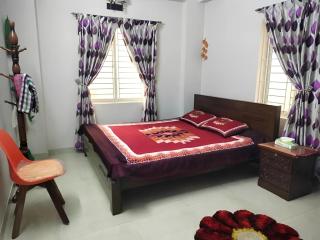 R4 Spacious Non AC Private Bedroom at Bashundhara RA Block A - Dhaka - 2