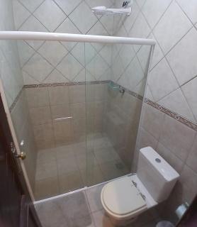 Suíte climatizada em casa tranquila - 1