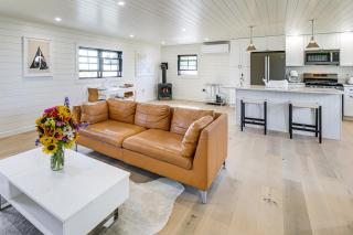 Walk to Waterfront & Dining! Serene Lubec Escape - 6