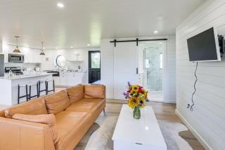 Walk to Waterfront & Dining! Serene Lubec Escape - 5