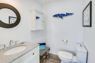 Lighthouse Views! Waterfront Lubec Cottage - 1