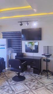 Soft Touch Executive Unisex Salon - 2