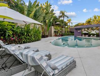 Jungle Oasis 2BR Luxury Beach Club + 5 Pools - 6