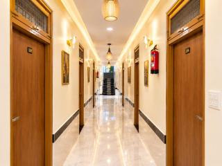 Hotel Royal Awadh Inn Ayodhya Near Shree Ram Mandir - 7