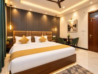 Hotel Royal Awadh Inn Ayodhya Near Shree Ram Mandir - 2
