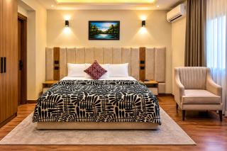 1st Forty Hotel - 1