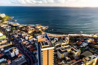 Studio Premium no Rio Vermelho - Rooftop Panorâmico com Piscina, Hidromassagem Aquecida e Vista para o Mar - 1