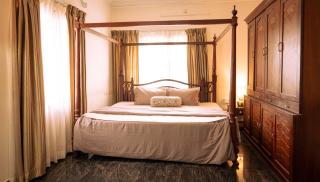 Anjaneyam Heritage Villa I 4BHK Near Marine Drive - 8