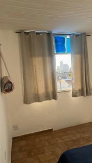 Casa cinza na 9 de Janeiro - 1