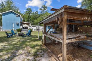 Loft Style Blue Home Pool and ATV Trails - 9