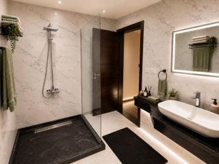 Extra luxurious house full privacy & swimming pool - 7