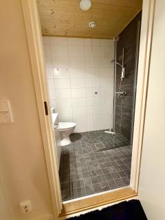 Cozy Nordic Haven Near Airport and Helsinki - 5