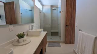 Your Perfect Getaway in Vallarta, Pool & Balcony - 8