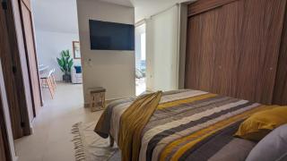 Your Perfect Getaway in Vallarta, Pool & Balcony - 4