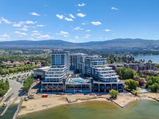 Aqua Resort Lakeview Pool & Hot Tubs - 6